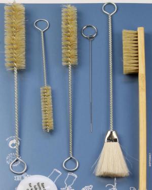ESTUCHE CEPILLOS DE LIMPIEZA (12PCS)